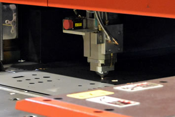 清地工場 板金グループ